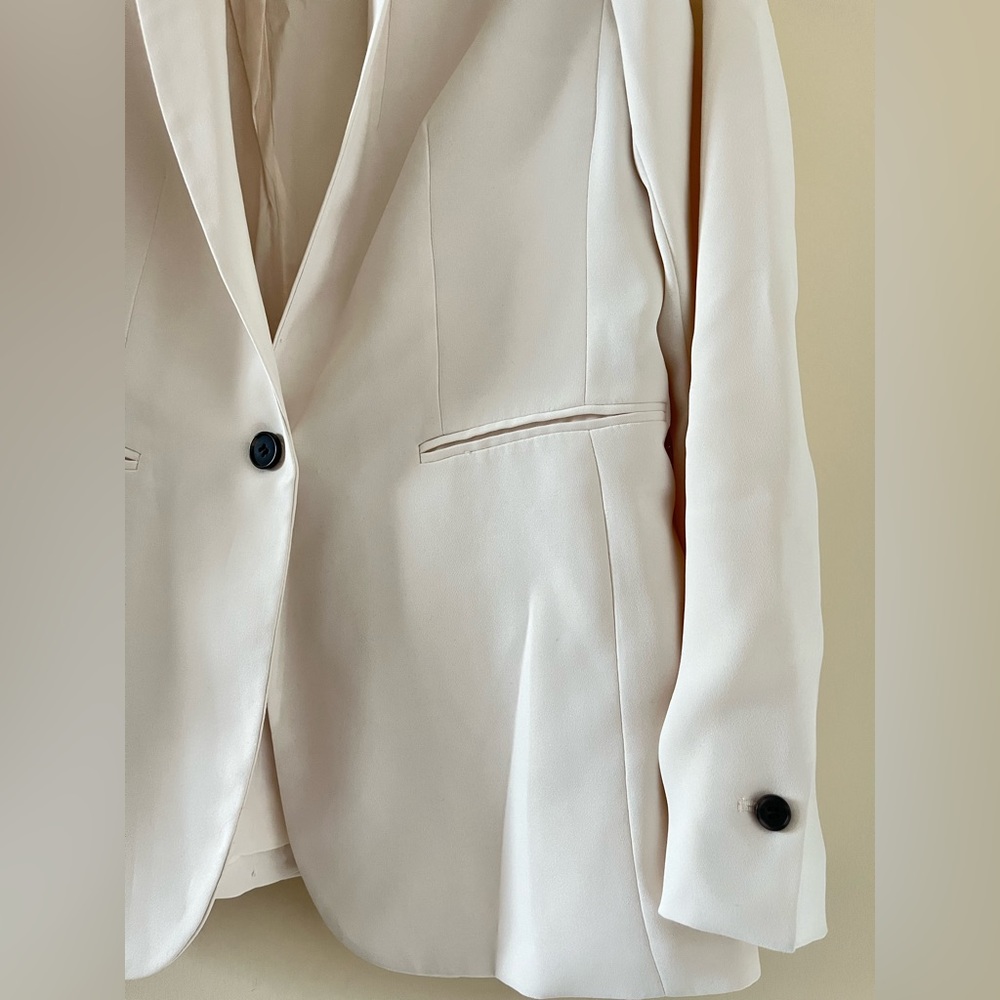 H&M Cream Single-Button Blazer - Picture 2 of 4